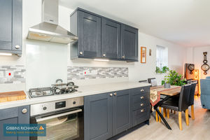 Kitchen/Diner- click for photo gallery
